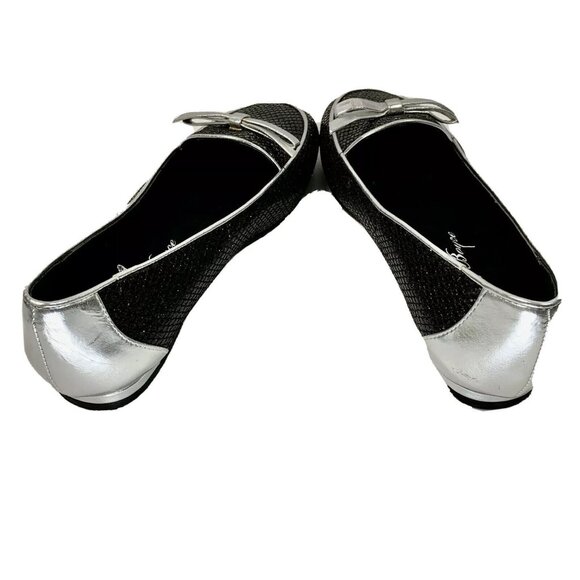 Joan Boyce Slip On Flats Shoes Size 7 Black Silver Bow Loafers Comfort Shimmer - Picture 4 of 11